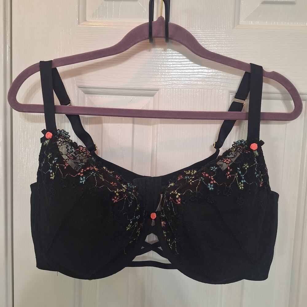 Cacique 42F Lightly Lined French Balconette underwire plus size bra